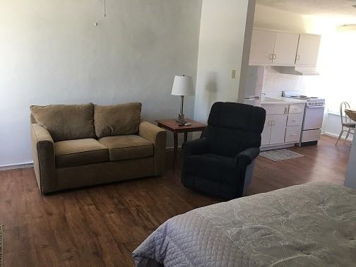 7552 Grand Boulevard - Photo 3 of 10