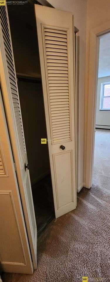Lexington St #17 - Photo 5 of 11