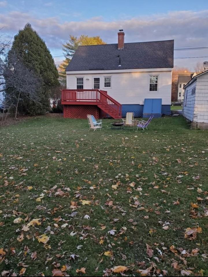 315 Sawyer St #NA - Photo 2 of 13