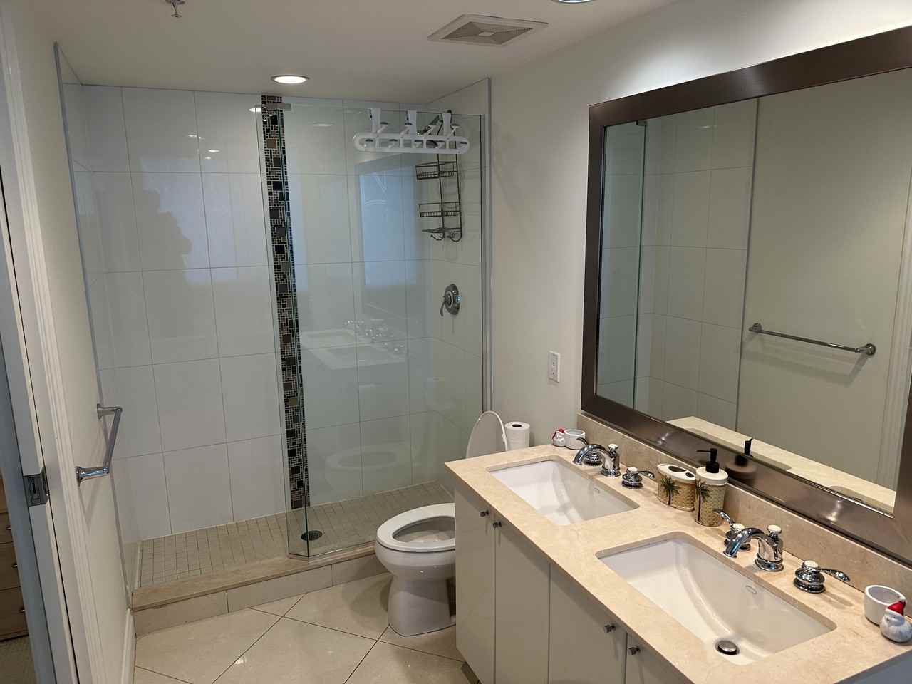 133 Esplanade East #1104 - Photo 7 of 15