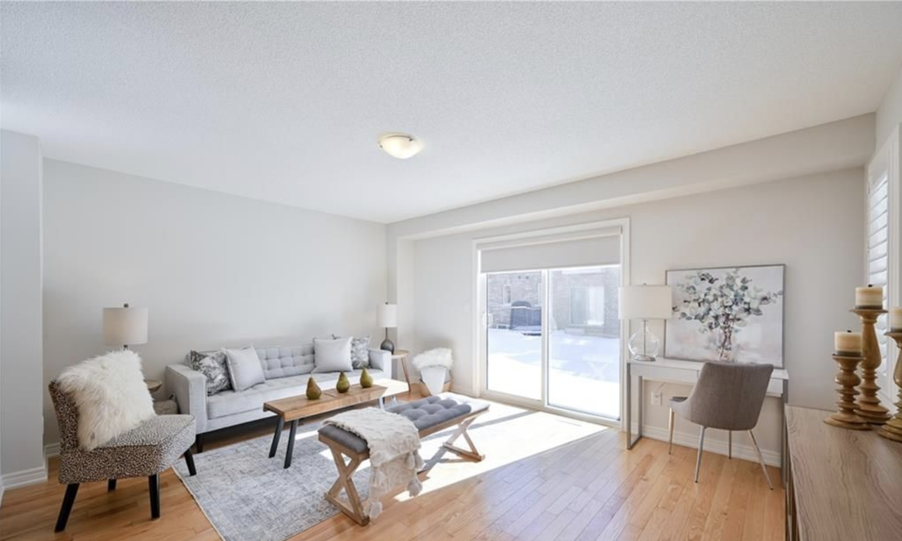 3934 Tufgar Crescent - Photo 3 of 16