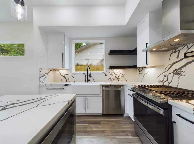 6630 England St - Photo 5 of 5