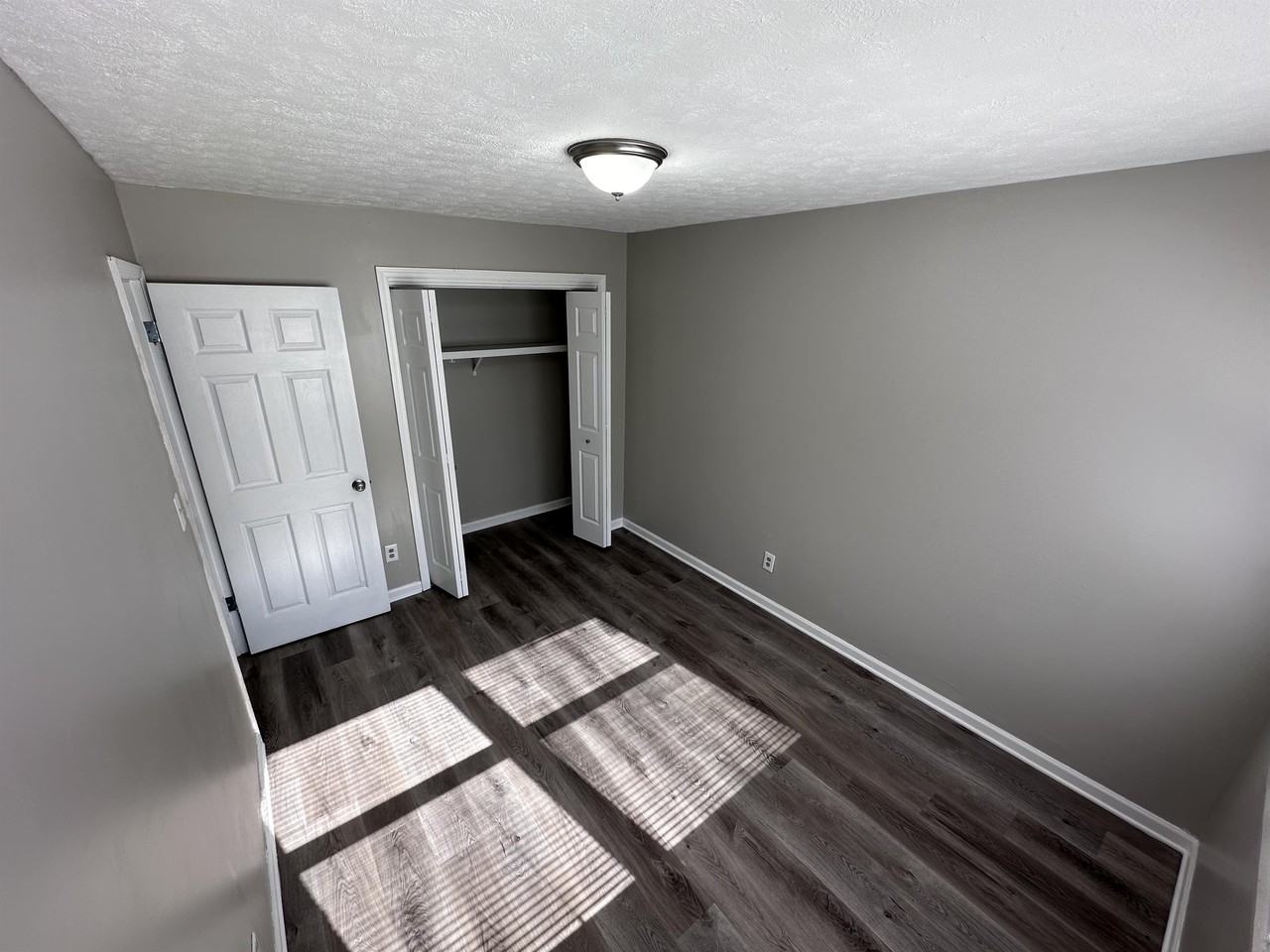 657 Aubrey Dr #1 - Photo 3 of 17