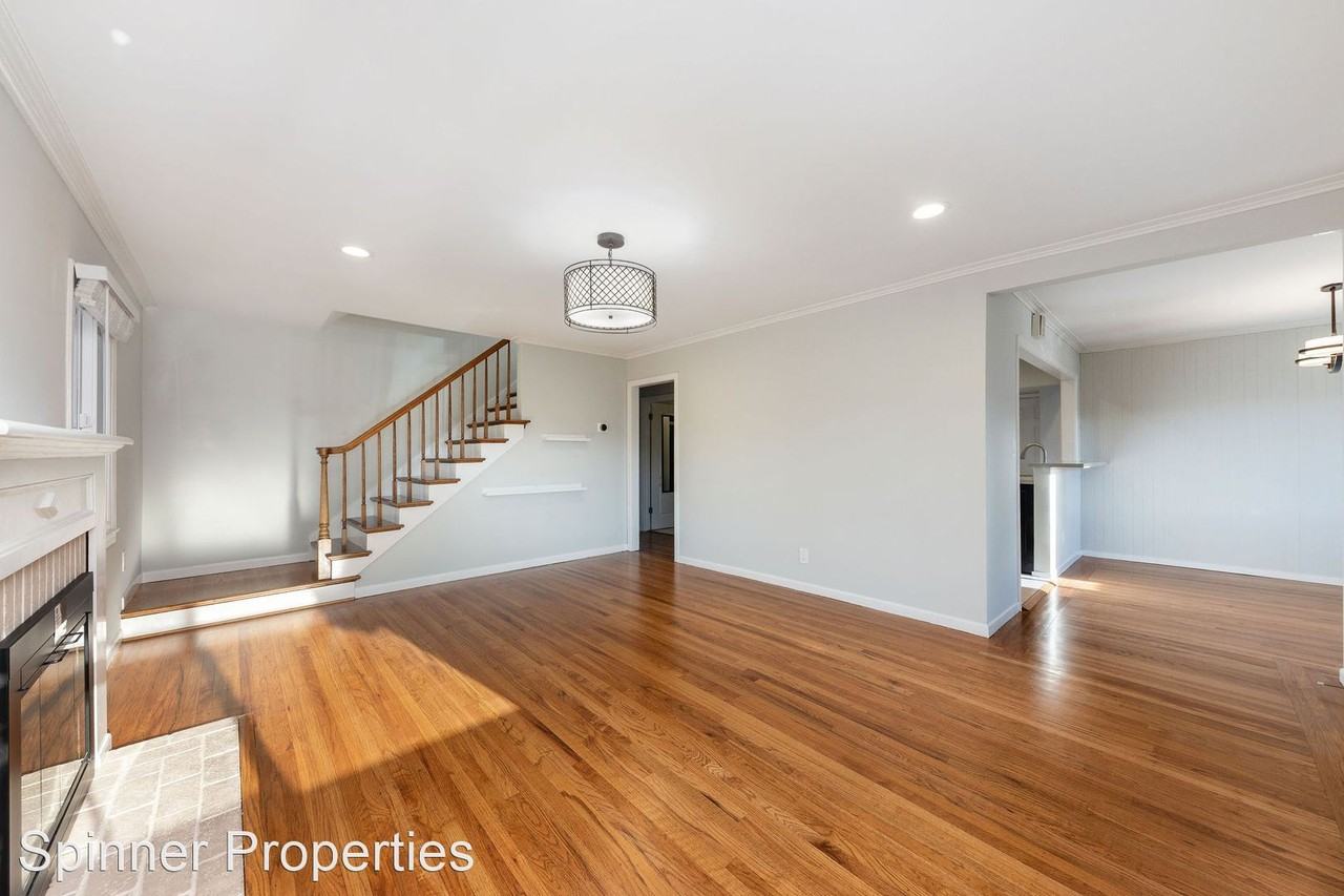 217 Del Rosa Way - Photo 3 of 16