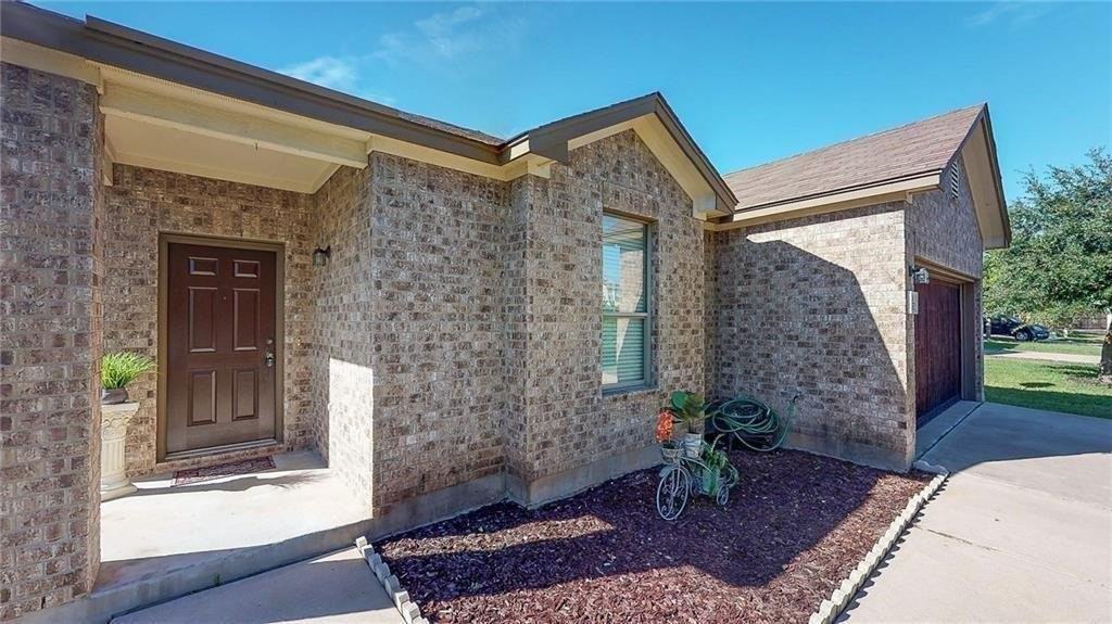 1332 Arizona Mesa Cv - Photo 3 of 8