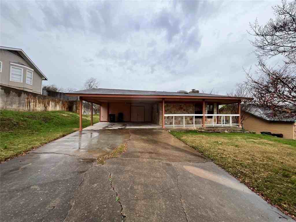 2306 Frontier Trl - Photo 2 of 8