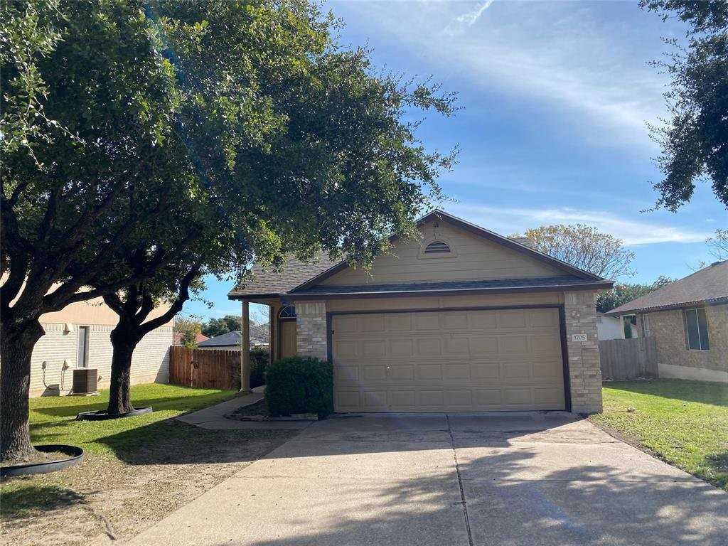 1705 Barilla Mountain Trl - Photo 2 of 8