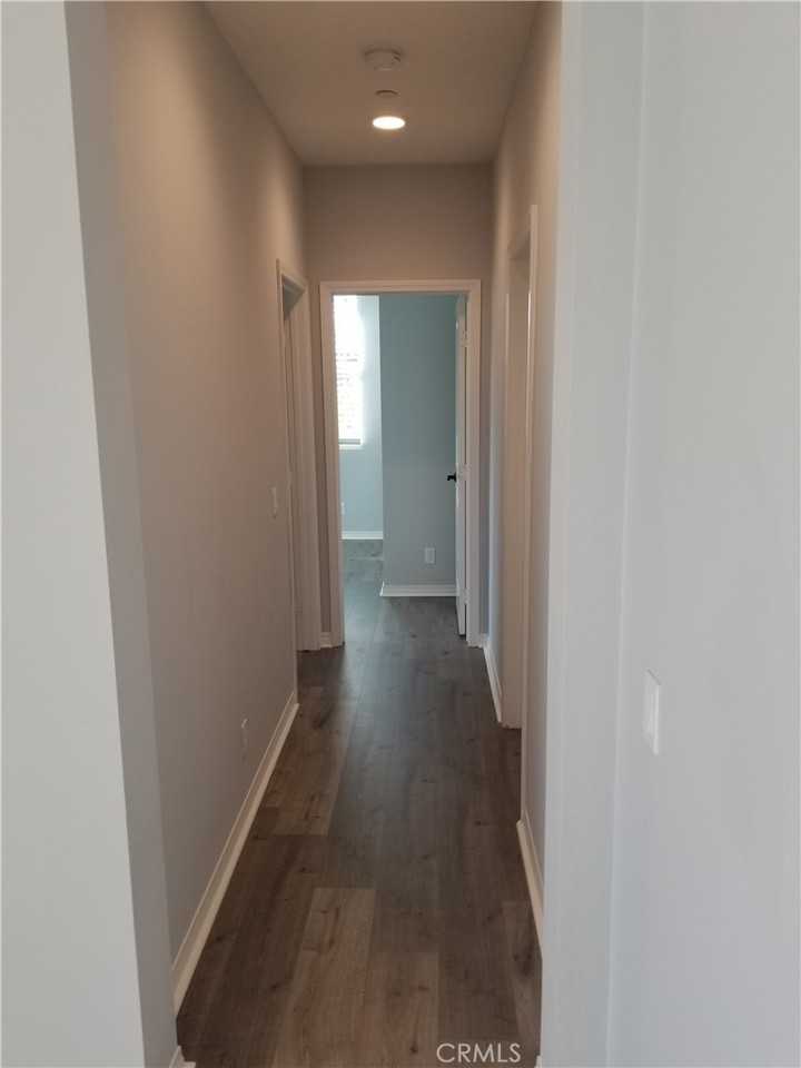 88 Parkwood - Photo 3 of 7