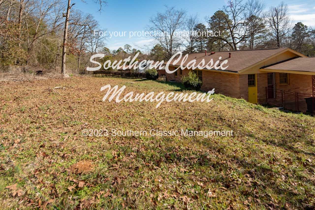 104 White Oak Ln Sw - Photo 2 of 17