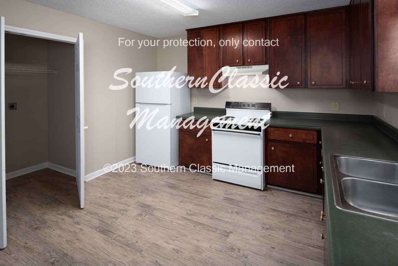 375 Glenhaven Dr - Photo 2 of 11