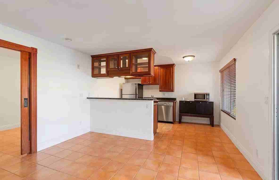 8430 Via Mallorca #105 - Photo 2 of 8