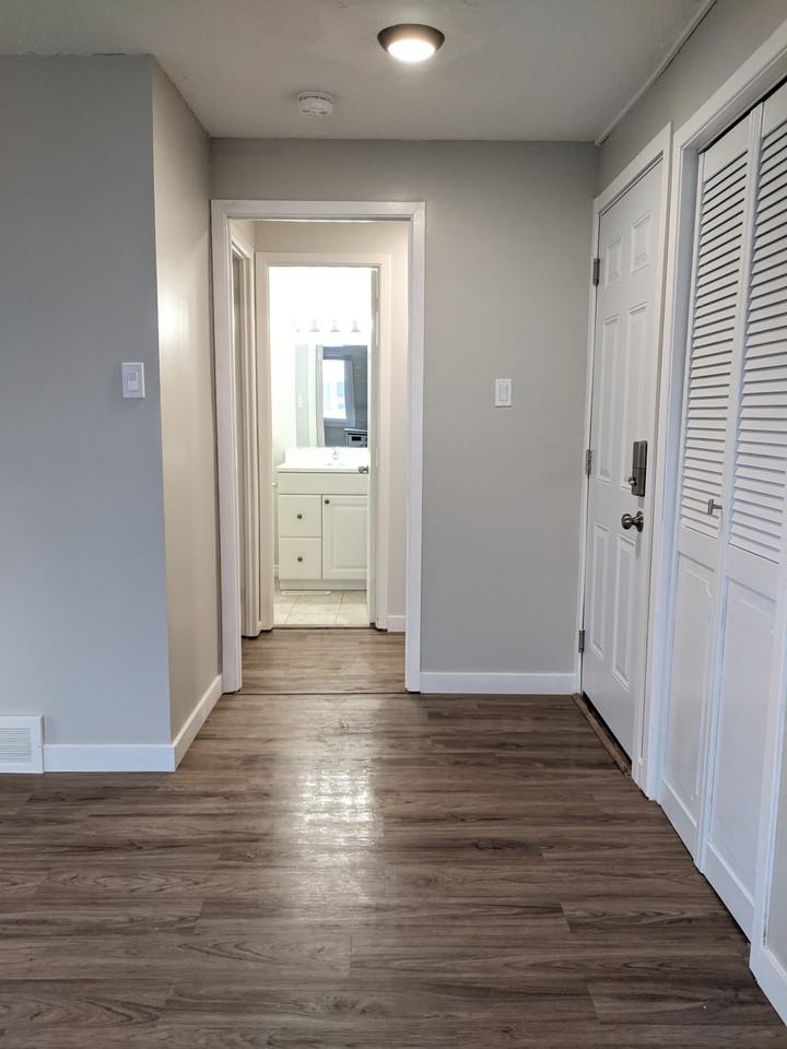 207 Castlefrank Road #A - Photo 4 of 17