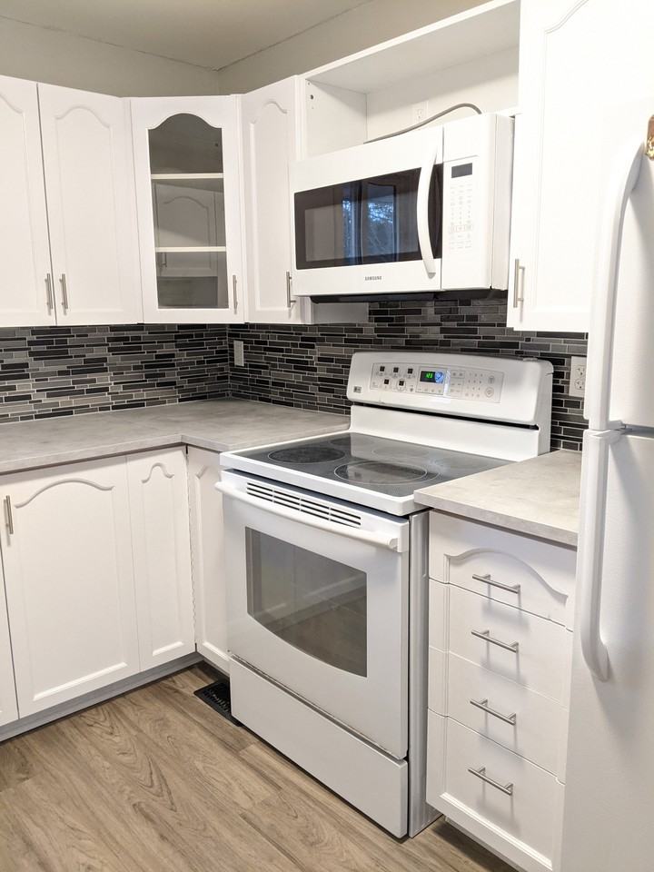 207 Castlefrank Road #A - Photo 7 of 17