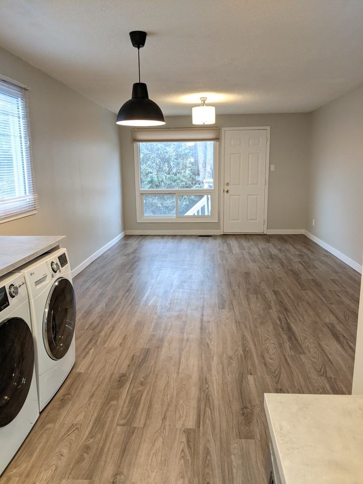 207 Castlefrank Road #A - Photo 5 of 17