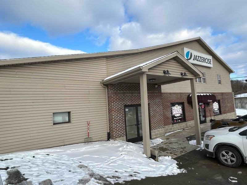 517 Frye Farm Rd #1 - Photo 2 of 15