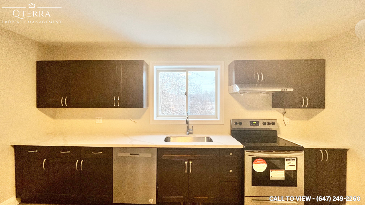 2-83 Cooks Bay Dr, Keswick, Ontario L4P 1M2, Canada - Photo 3 of 11