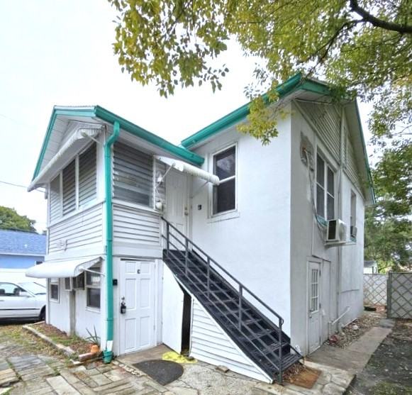 2611 41st Ave N #C - Photo 2 of 32