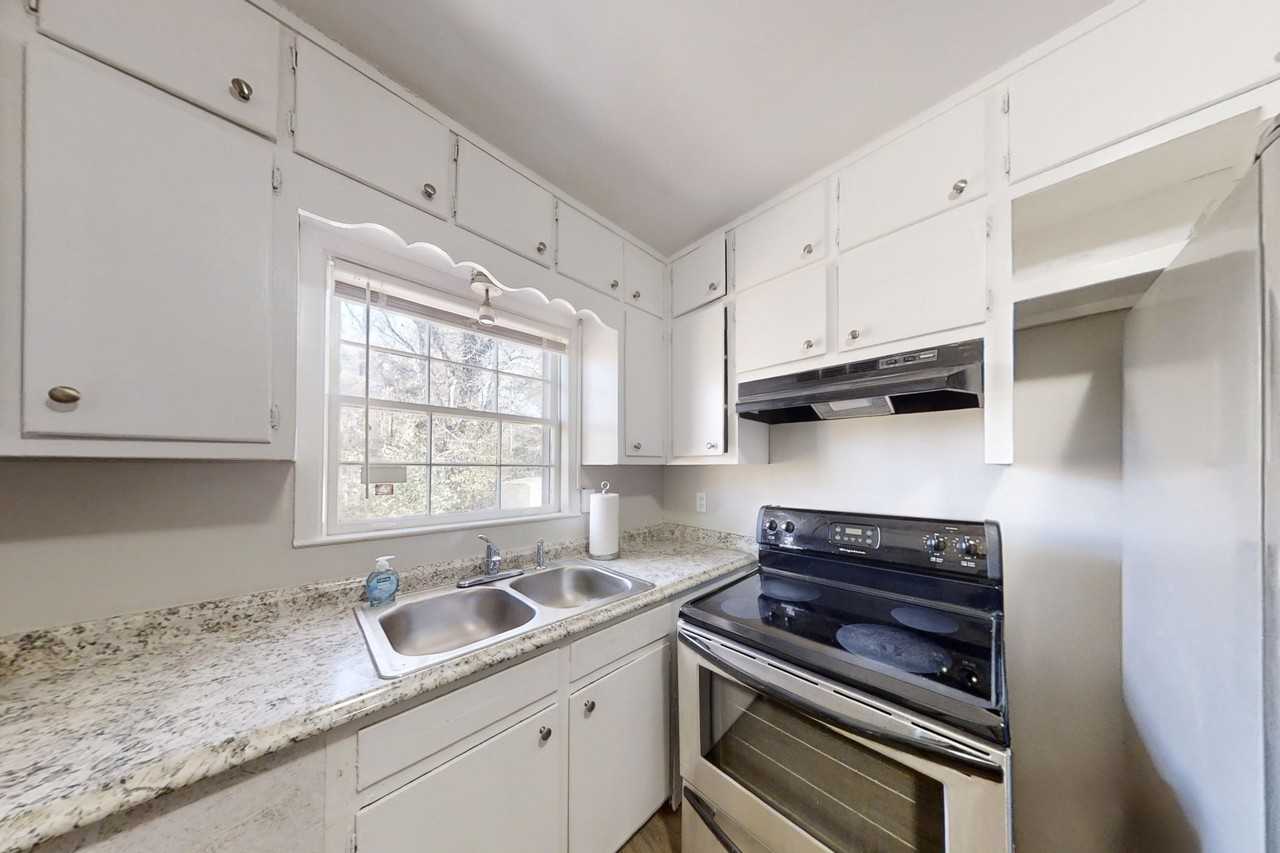 Adamsville Drive Southwest - Photo 7 of 11