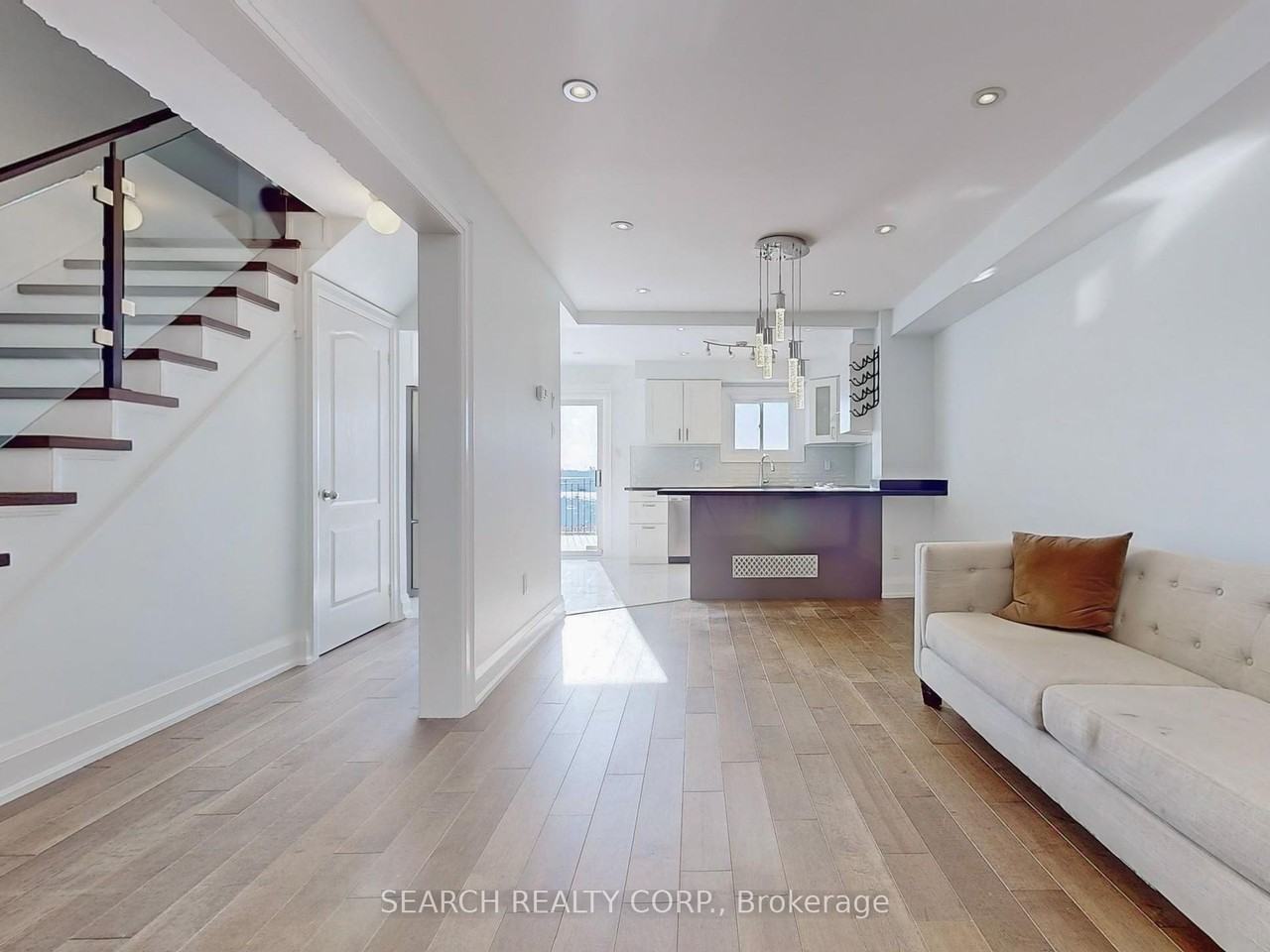 85 Parktree Drive - Photo 2 of 13