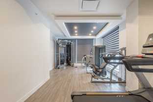 LE SHERBROOKE EST - Photo 1 of 1