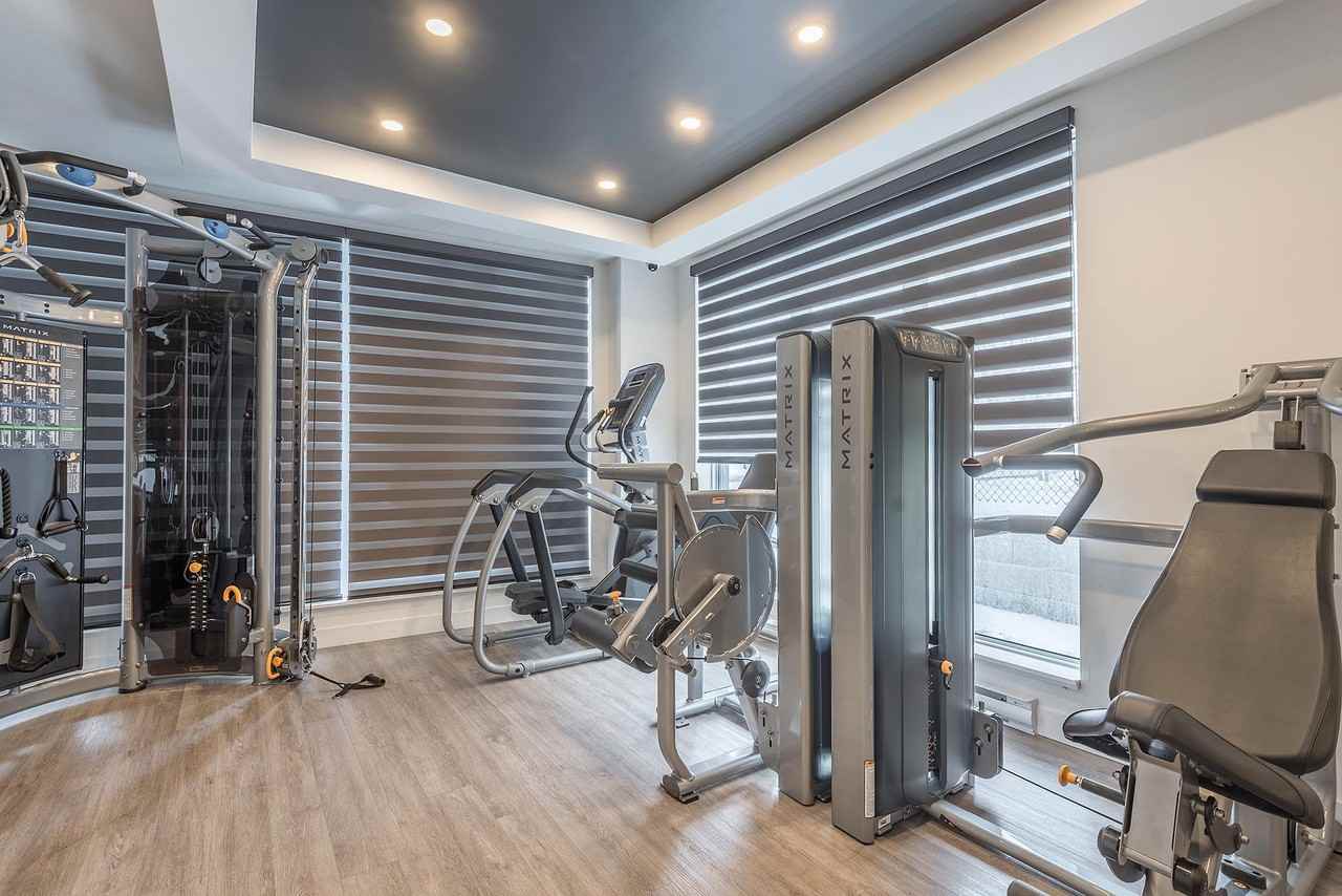 LE SHERBROOKE EST - Photo 5 of 8