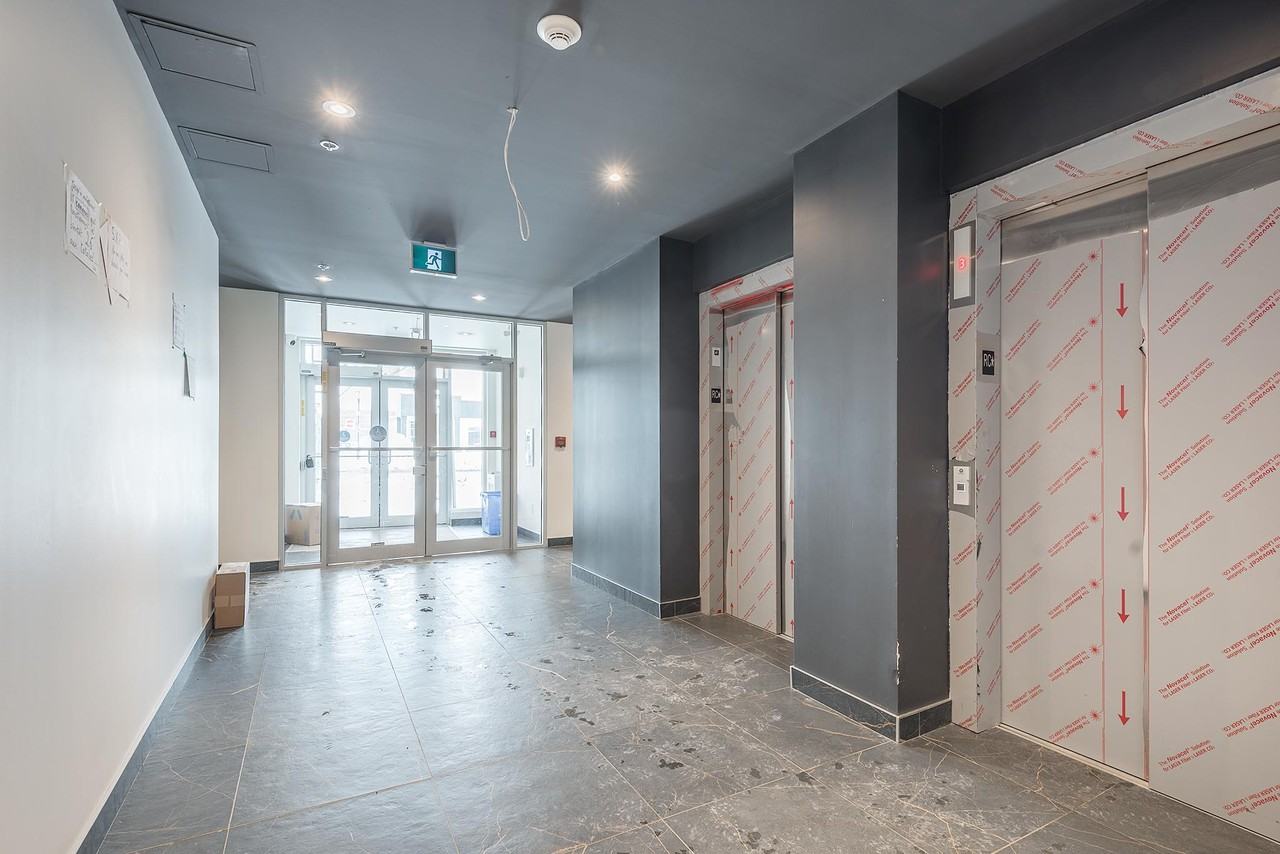 LE SHERBROOKE EST - Photo 7 of 8