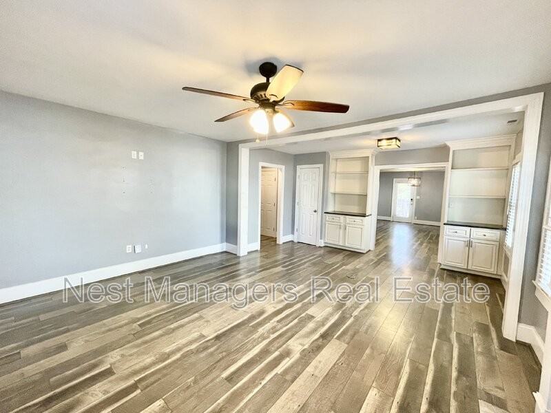 228 Pinecrest Dr - Photo 4 of 27