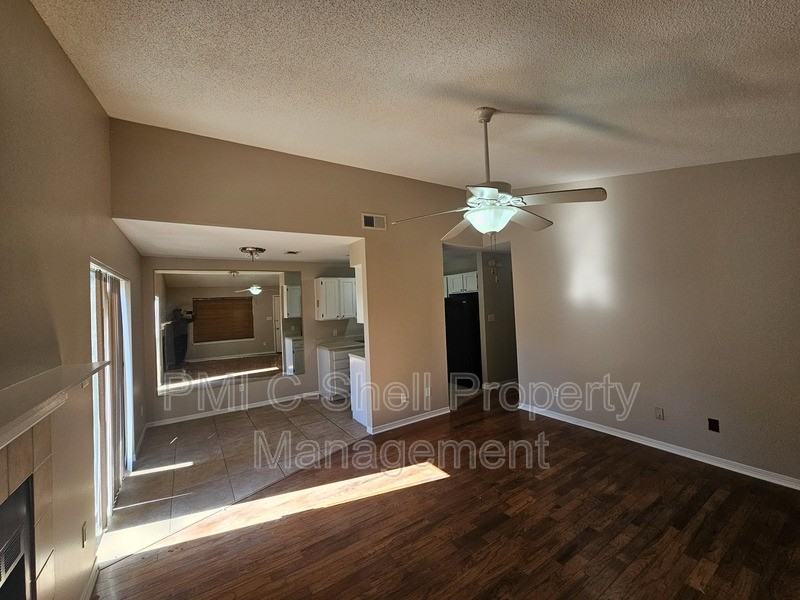 4444 Bellview Ave - Photo 2 of 13