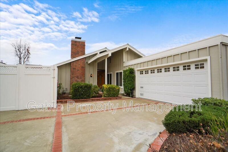 25230 Via Sistine - Photo 2 of 22