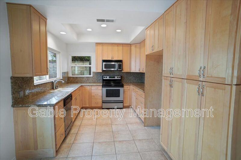 25230 Via Sistine - Photo 3 of 22