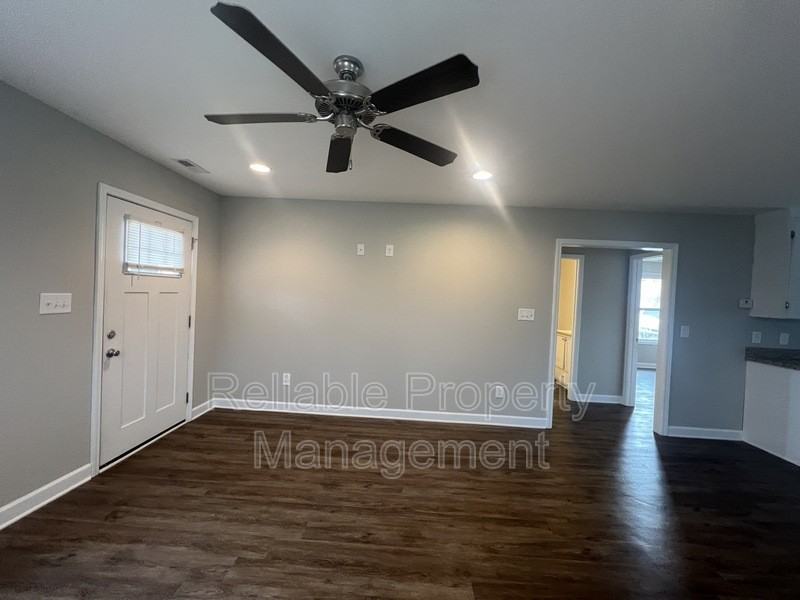 115 Kennel Ln - Photo 3 of 14