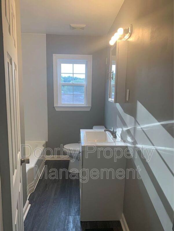 2408 Crescent Club Dr - Photo 6 of 10