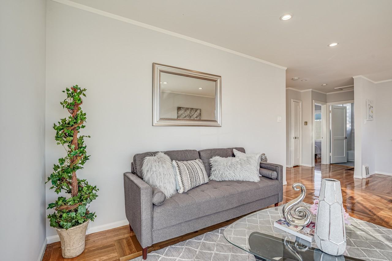 2501 46th Ave #NA - Photo 3 of 26