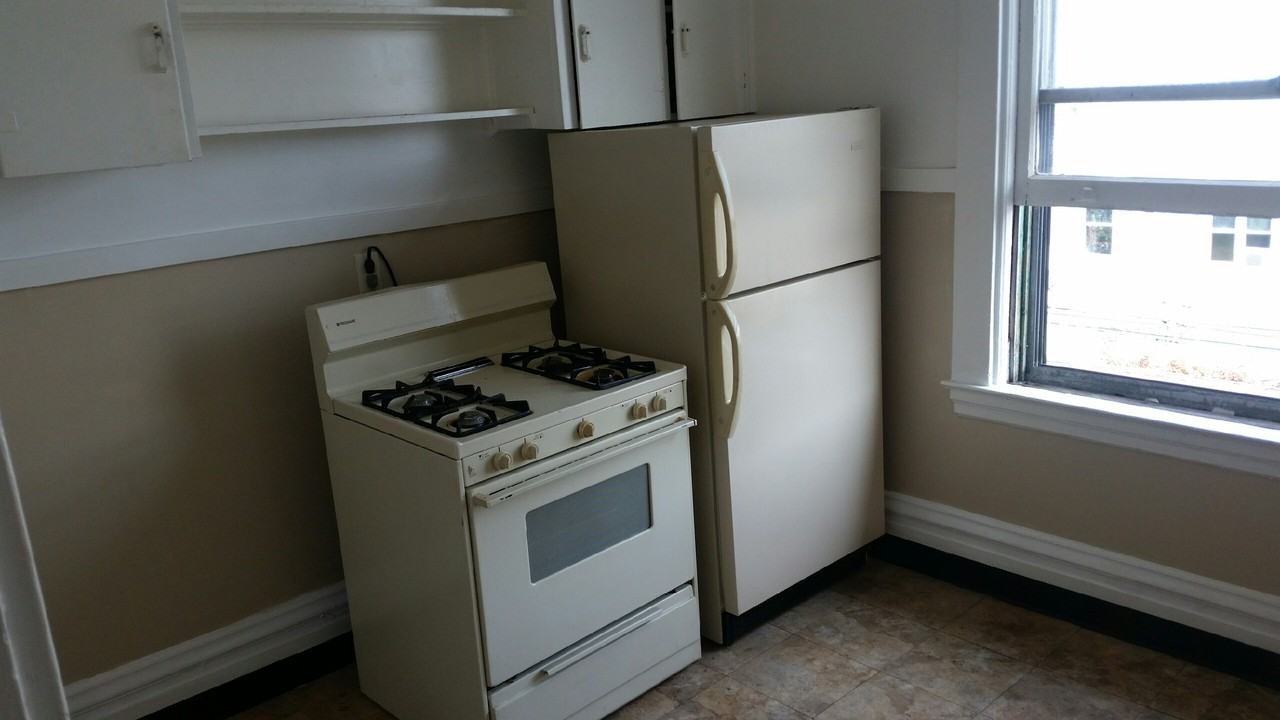 125 Koeller Street #FL2 - Photo 4 of 6