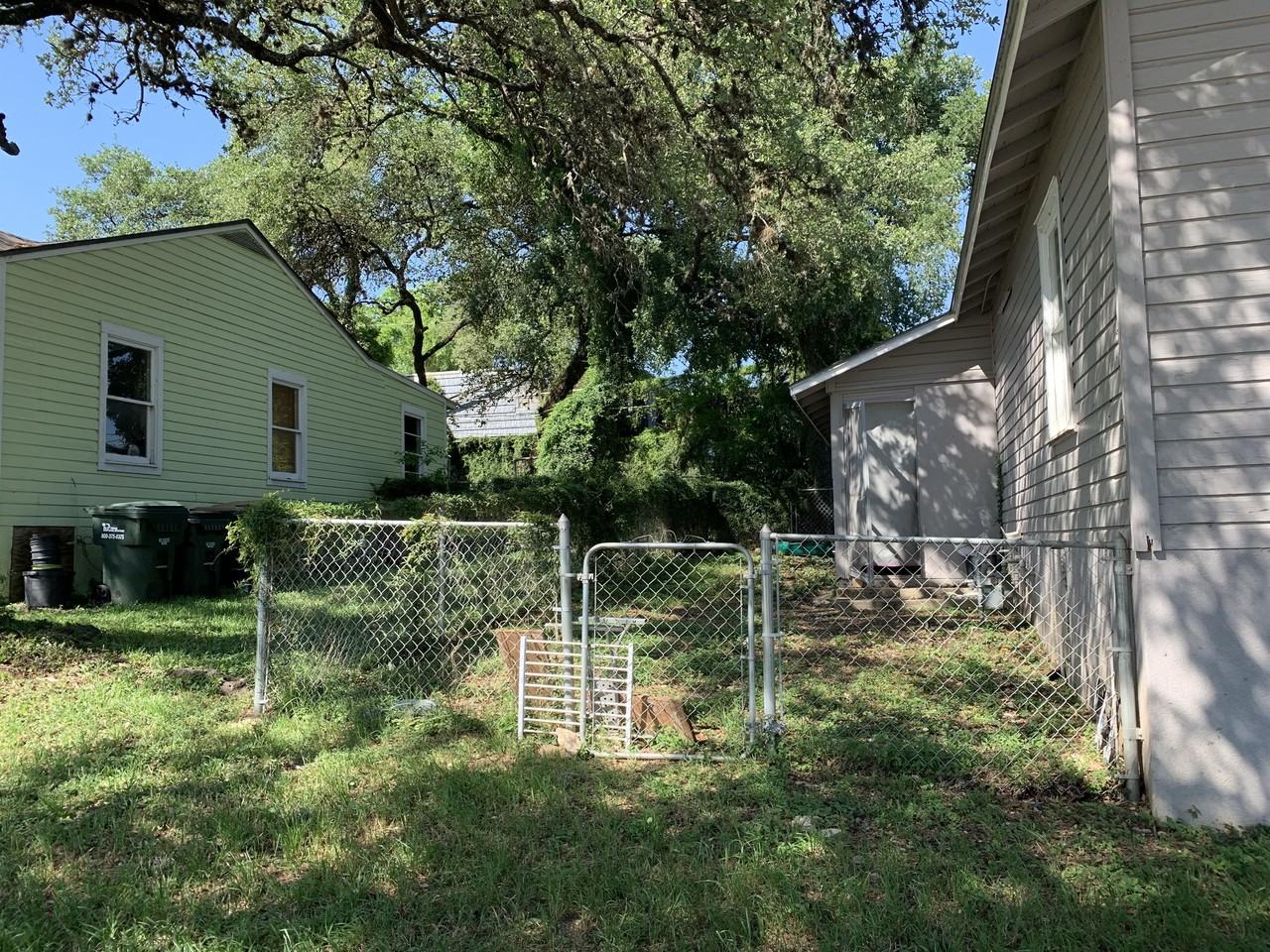 301 /303 Cardinal - 1 #1 - Photo 7 of 9