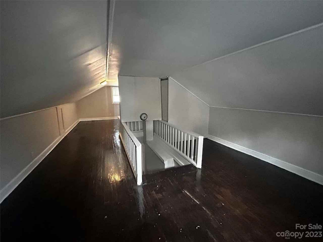 2517 Crispin Ave - Photo 7 of 17