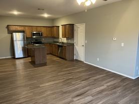 3301 Sw Windrift Ave #1 - Photo 1 of 1
