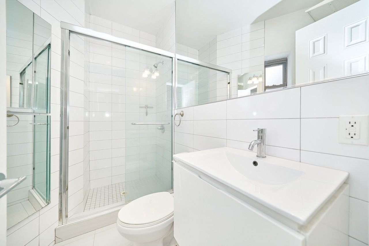 234 East 33rd Street #4C - Photo 5 of 5