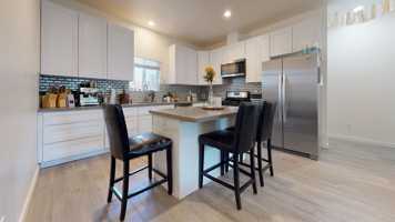 featured image of 5126 Ewing St #1