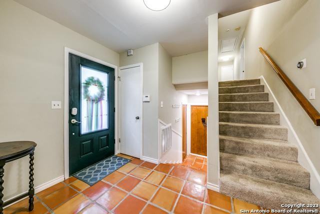 1139 Custer Pass St - Photo 3 of 16
