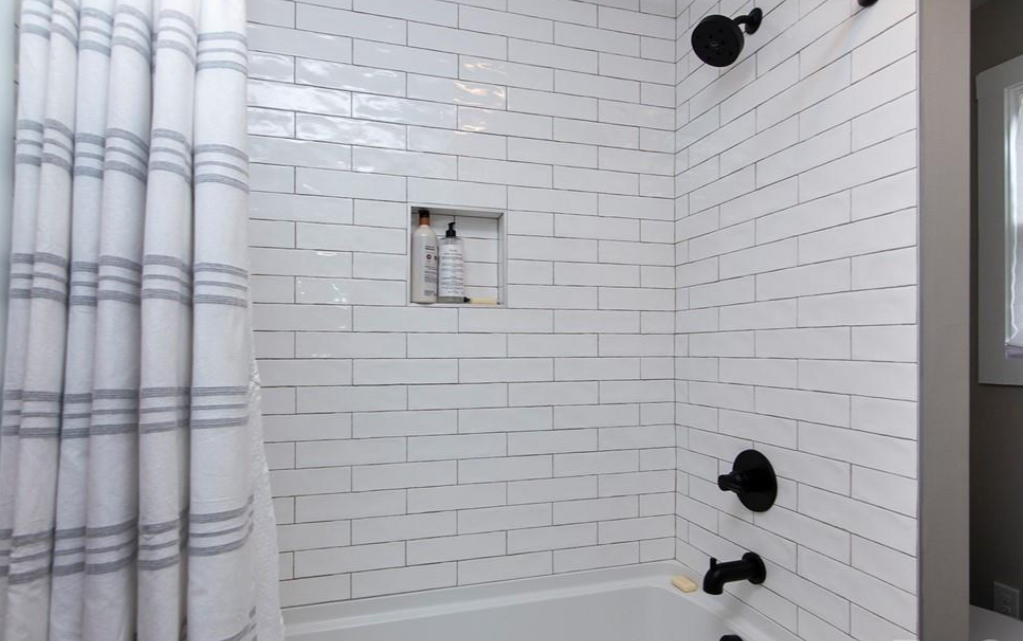 503 S Sterling St - Photo 2 of 15