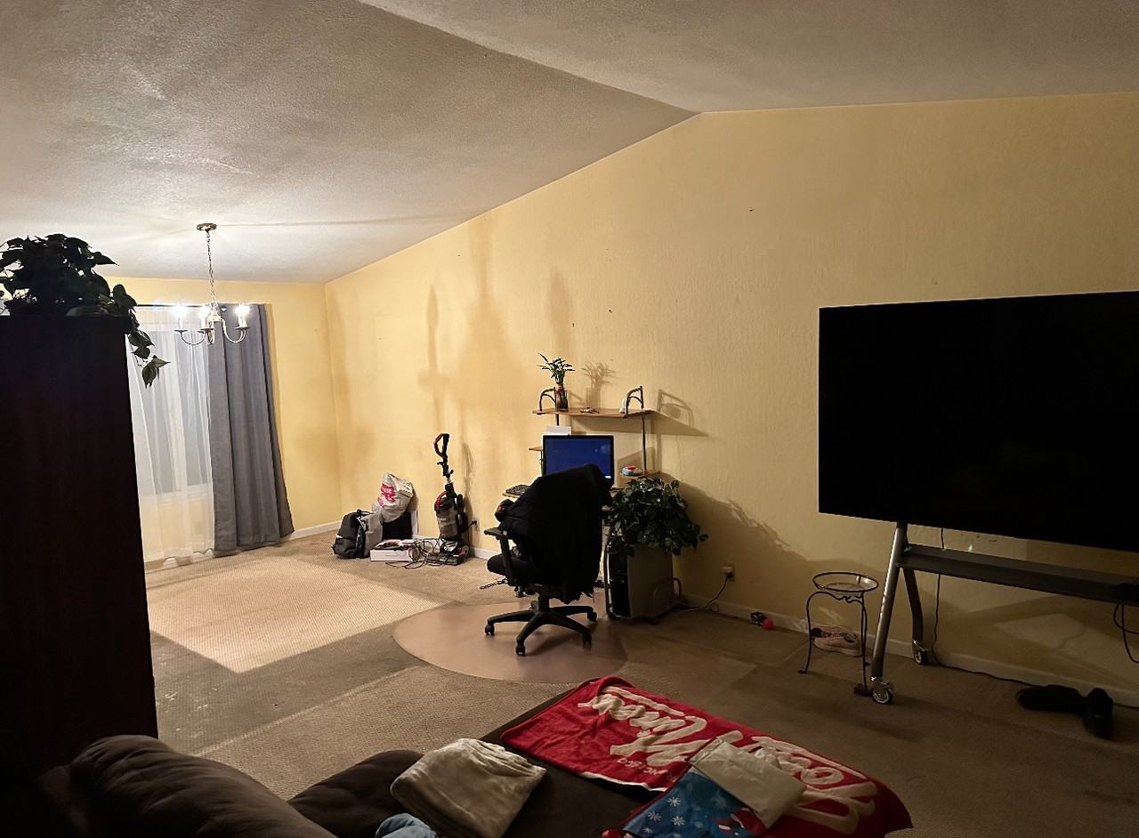 2948 Covewood Ct - Photo 2 of 4