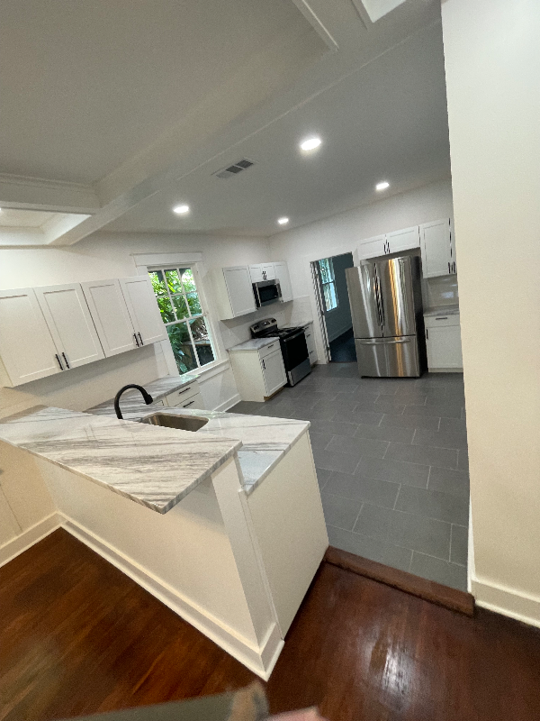 2033 Audubon St #2033 - Photo 2 of 5