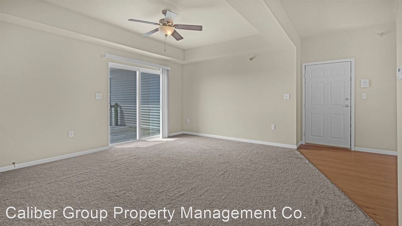 250 West Hills Lane - Photo 2 of 9