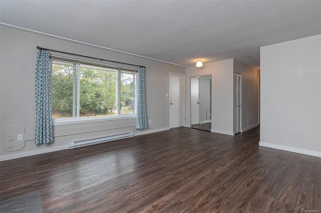 1761 Minnie Rd #1 - Photo 3 of 19