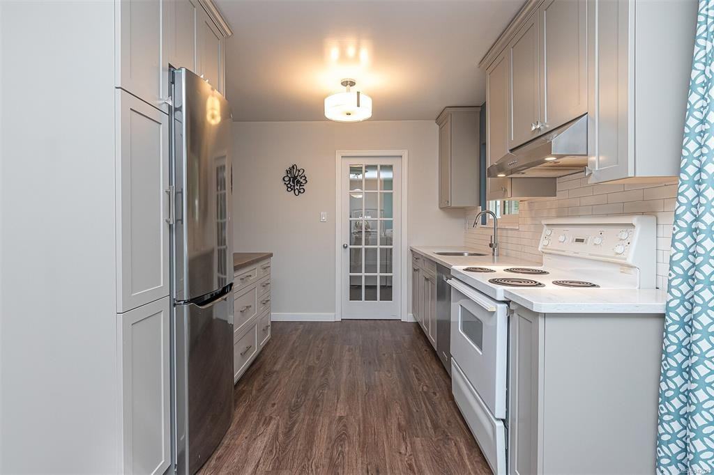 1761 Minnie Rd #1 - Photo 6 of 19