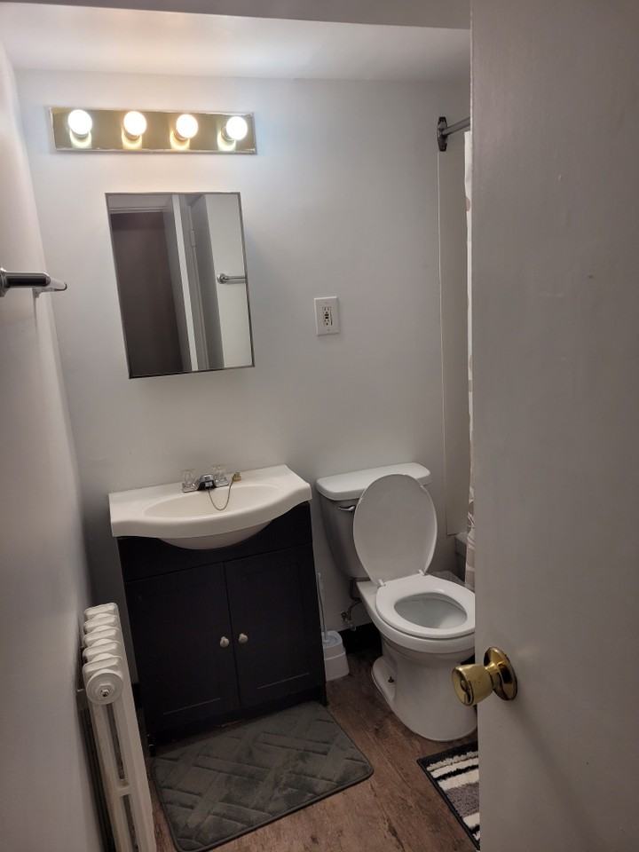 1493 Albatross Ave #U103 - Photo 2 of 8