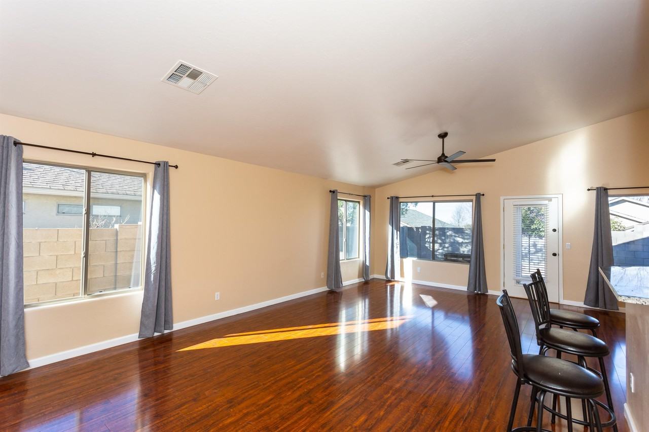 7402 E Plateau Ridge Rd #1 - Photo 7 of 21