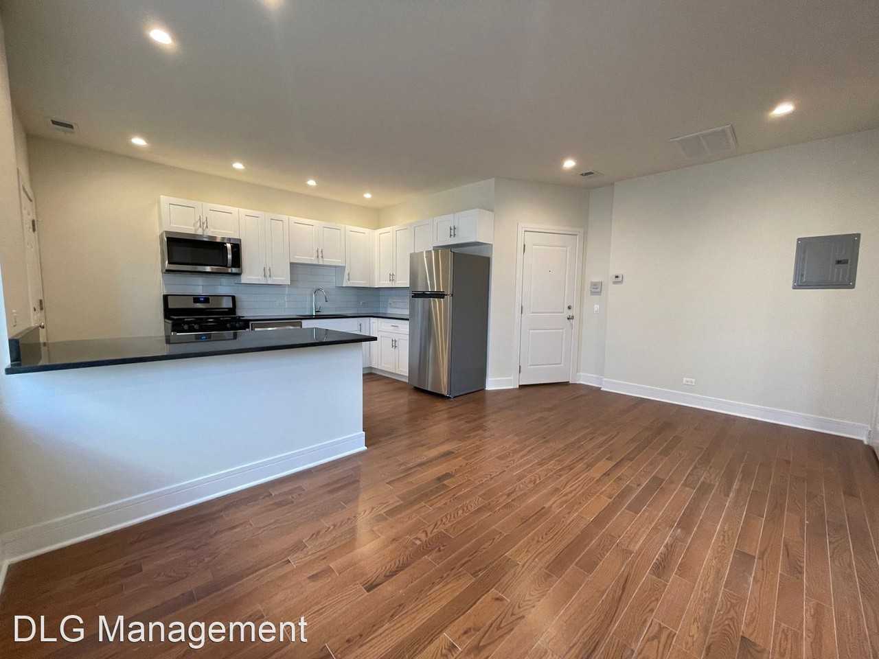 3230-3238 N. CLARK - Photo 2 of 30