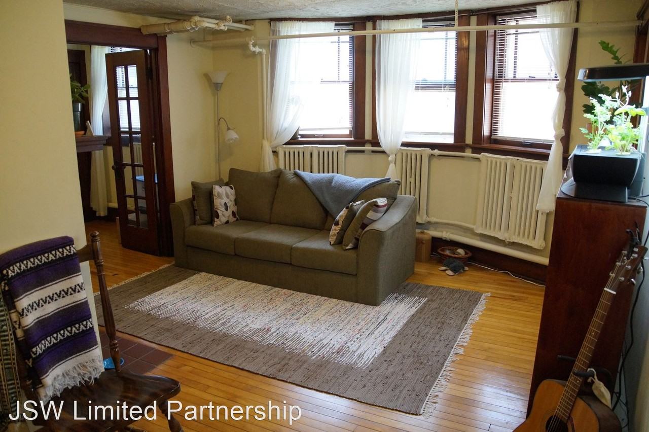 317 Norris Court - Photo 3 of 15